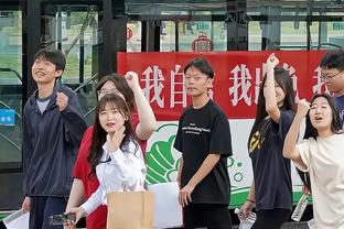 小图拉姆谈对阵蓝鹰：晋级欧冠16强球队都很强 希望上演精彩对决